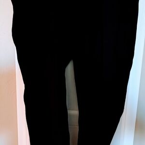Women's Black Spandex Leggings Size Medium.